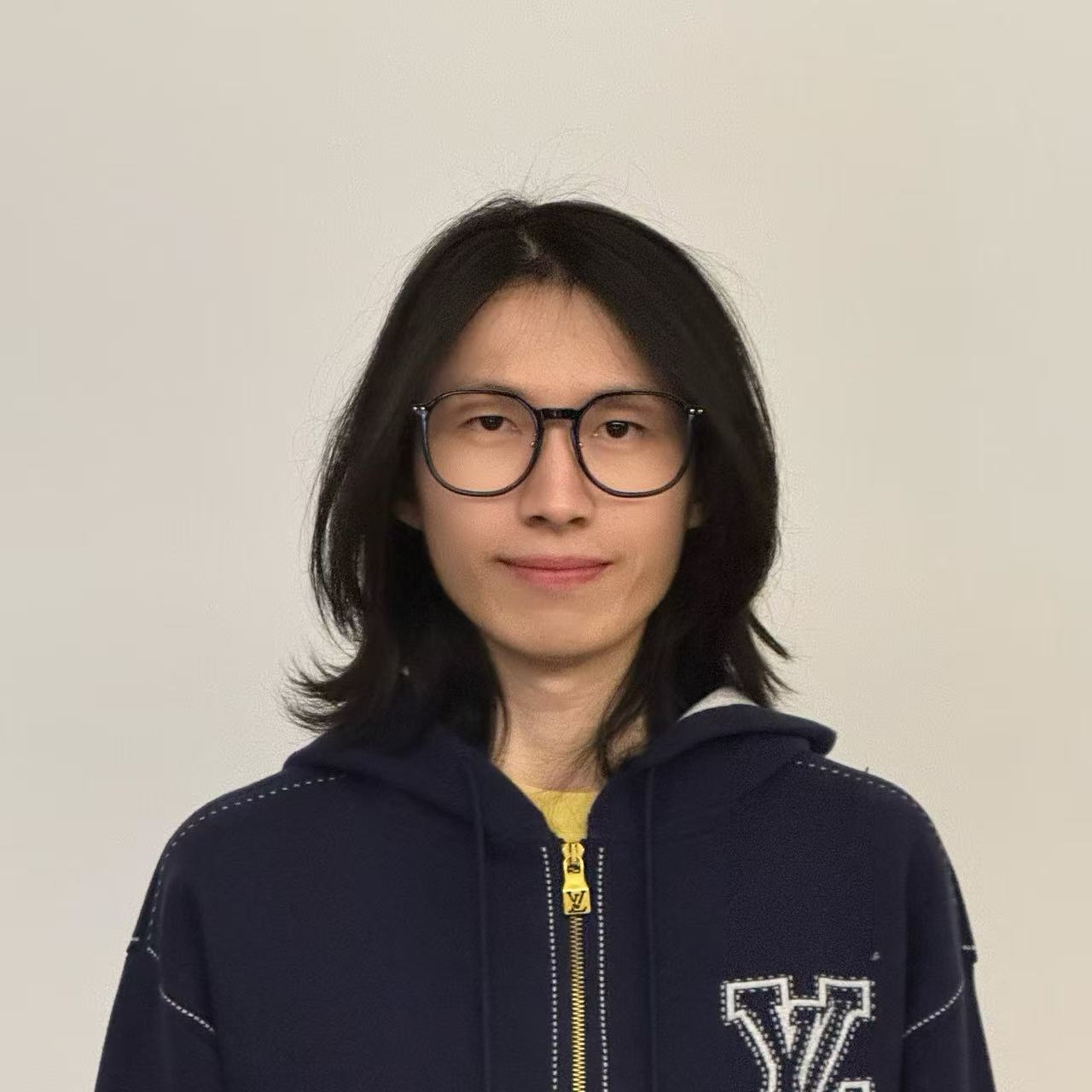 Yi Zou